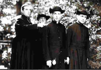 A Day in the Country (1946) with English Subtitles on DVD - Image 2