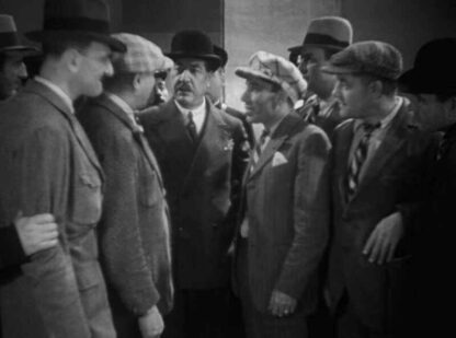 À Nous la Liberté (1931) with English Subtitles on DVD - Image 4