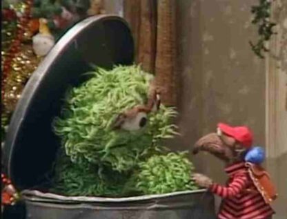 A Sesame Street Christmas Carol (2006) Starring Caroll Spinney on DVD - Image 3