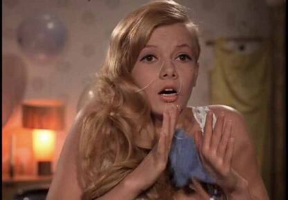 A veréb is madár (1969) with English Subtitles on DVD - Image 2