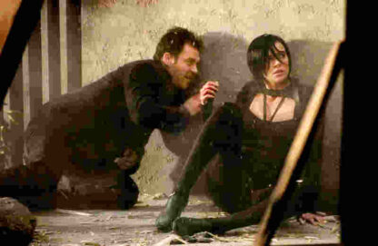 Æon Flux (2005) Starring Charlize Theron on DVD - Image 4