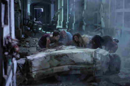 Aftershock (2012) with English Subtitles on DVD - Image 3