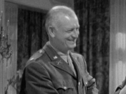 Air Raid Wardens (1943) Starring Stan Laurel on DVD - Image 4