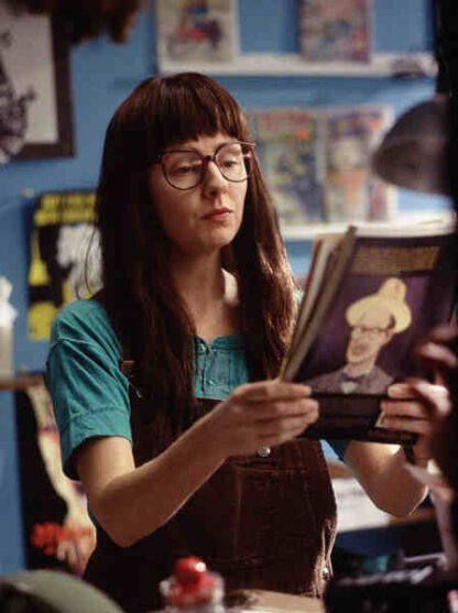 American Splendor (2003) Starring Paul Giamatti on DVD - Image 2