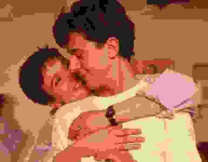 Amo tu cama rica (1992) with English Subtitles on DVD - Image 3