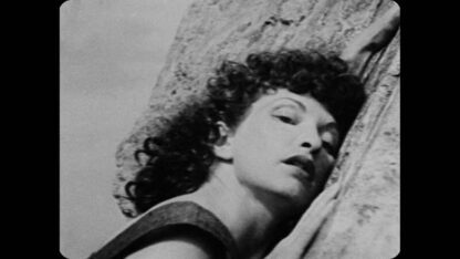At Land (1944) with English Subtitles on DVD - Image 3