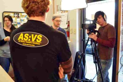 At Stake: Vampire Solutions (2012) Starring Carl Pfeiffer Jr. on DVD - Image 4