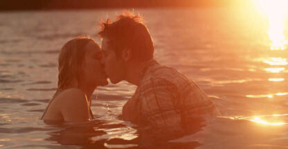 August (2011) with English Subtitles on DVD - Image 2