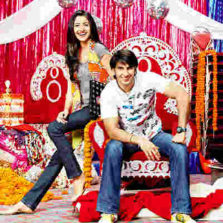 Band Baaja Baaraat (2010) with English Subtitles on DVD