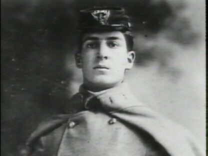 Biography General Douglas MacArthur: The Return of a Legend (2005) with English Subtitles on DVD