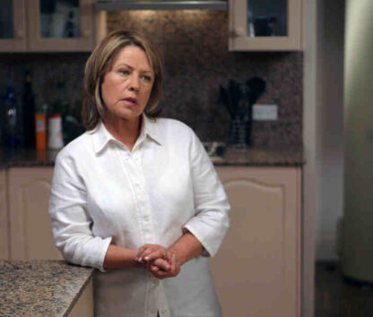 Bitter & Twisted (2008) Starring Noni Hazlehurst on DVD