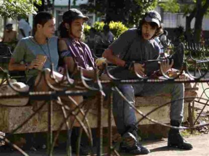 Boleto al paraíso (2010) with English Subtitles on DVD
