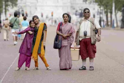 Brick Lane (2007) Starring Tannishtha Chatterjee on DVD - Image 3