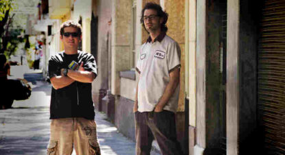 Buscando a Larisa (2012) with English Subtitles on DVD - Image 3