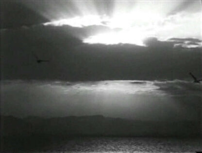 By the Bluest of Seas (1936) with English Subtitles on DVD - Image 2