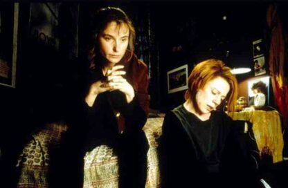 Career Girls (1997) with English Subtitles on DVD - Image 2