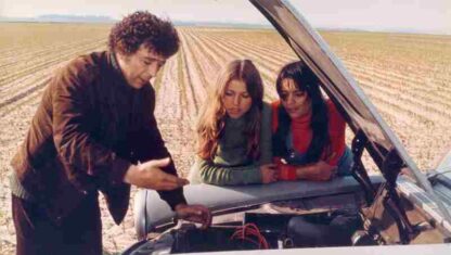 Charlie and His Two Chicks (1973) with English Subtitles on DVD - Image 3