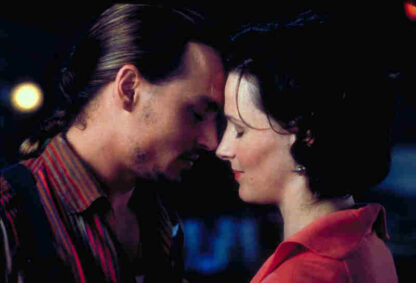 Chocolat (2000) Starring Alfred Molina on DVD