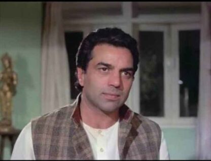 Chupke Chupke (1975) with English Subtitles on DVD - Image 4