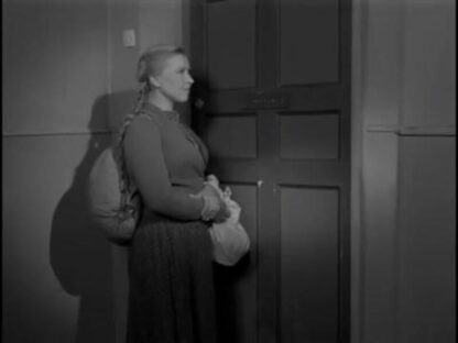 Come Tomorrow (1962) with English Subtitles on DVD - Image 3