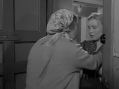 Come Tomorrow (1962) with English Subtitles on DVD - Image 4