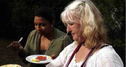 Curry Munchers (2011) Starring Aunanda Naaido on DVD - Image 3