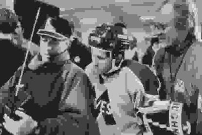D2: The Mighty Ducks (1994) Starring Emilio Estevez on DVD - Image 4