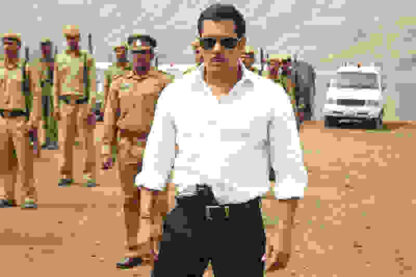 Dabangg (2010) with English Subtitles on DVD - Image 3