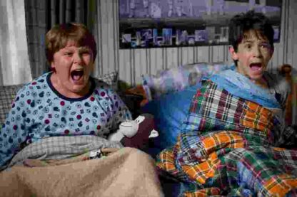Diary of a Wimpy Kid: Rodrick Rules (2011) Starring Zachary Gordon on DVD - Image 4
