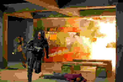 Dredd (2012) Starring Karl Urban on DVD - Image 2