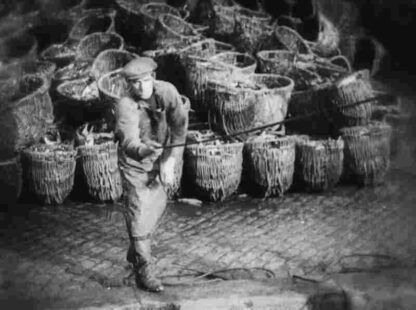 Drifters (1929) on DVD - Image 2