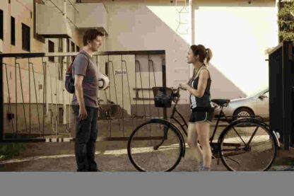Fanatics (2012) with English Subtitles on DVD - Image 2