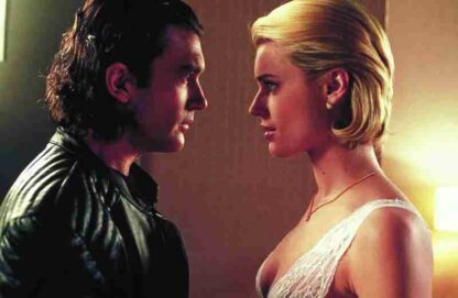 Femme Fatale (2002) Starring Rebecca Romijn on DVD - Image 2