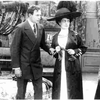 For aabent Tæppe (1912) with English Subtitles on DVD