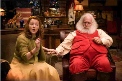 Fred Claus (2007) Starring Vince Vaughn on DVD - Image 3