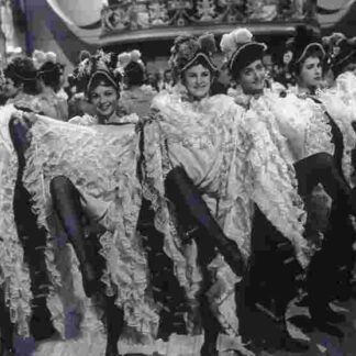 French Cancan (1955) with English Subtitles on DVD