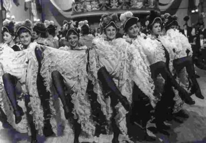 French Cancan (1955) with English Subtitles on DVD