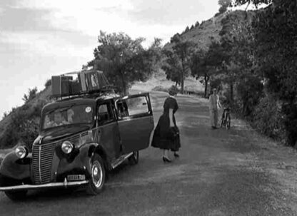 Frisky (1954) with English Subtitles on DVD - Image 3