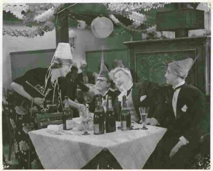 Fröken Julia jubilerar (1938) with English Subtitles on DVD - Image 3