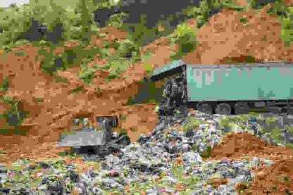 Garbage in the Garden of Eden (2012) with English Subtitles on DVD - Image 2