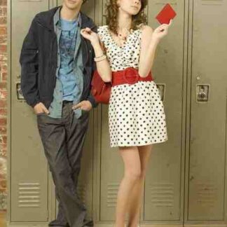 Geek Charming (2011) Starring Sarah Hyland on DVD