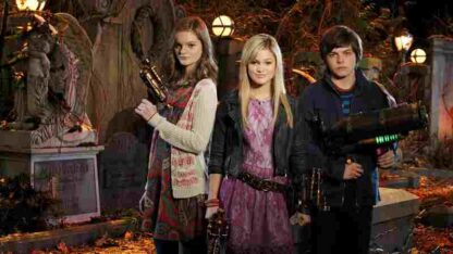 Girl Vs. Monster (2012) Starring Olivia Holt on DVD - Image 3