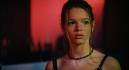 Girls on Top (2001) with English Subtitles on DVD - Image 2