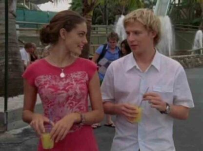 H2O: Just Add Water (TV Series 2006–2010) (2006) Starring Cariba Heine on DVD - Image 2