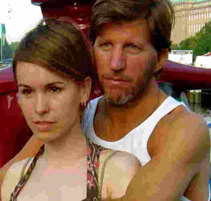 Half Empty (2006) Starring Robert Peters on DVD - Image 2