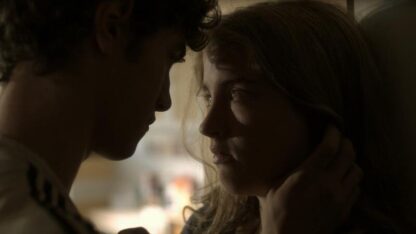 Heat Wave (2011) with English Subtitles on DVD - Image 2