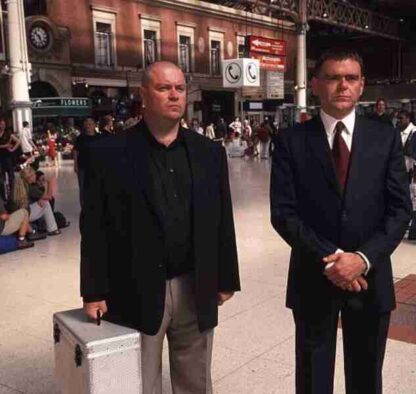 High Heels and Low Lifes (2001) Starring Kevin McNally on DVD - Image 3