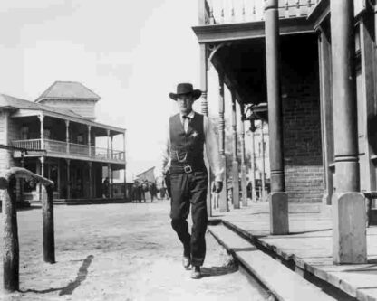 High Noon (1952) Starring Gary Cooper on DVD - Image 2