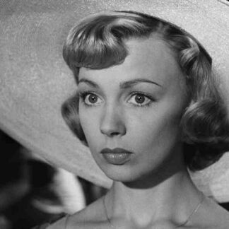 Holiday for Henrietta (1952) with English Subtitles on DVD