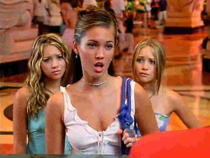 Holiday in the Sun (2001) Starring Mary-Kate Olsen on DVD - Image 3